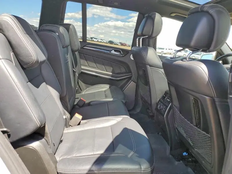 2015 MERCEDES-BENZ GL 550 4MATIC  