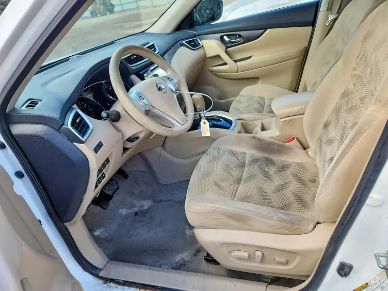2014 NISSAN ROGUE SV  