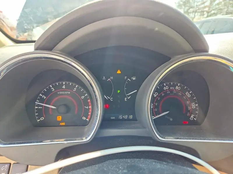 2012 TOYOTA HIGHLANDER SE  