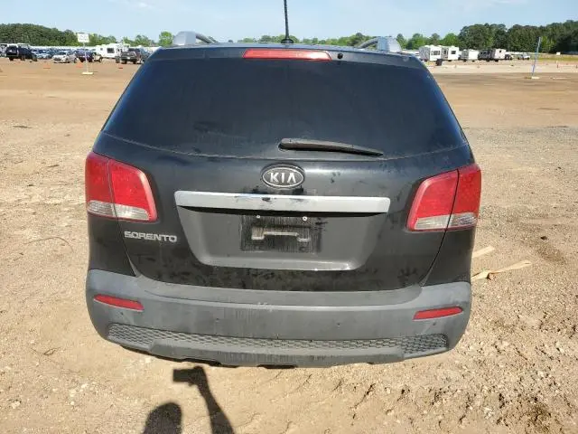 2011 KIA SORENTO BASE  