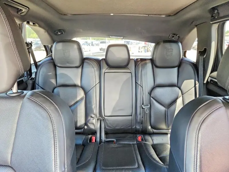 2017 PORSCHE CAYENNE SE HYBRID PLATINUM  