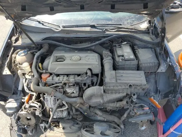 2010 VOLKSWAGEN GTI