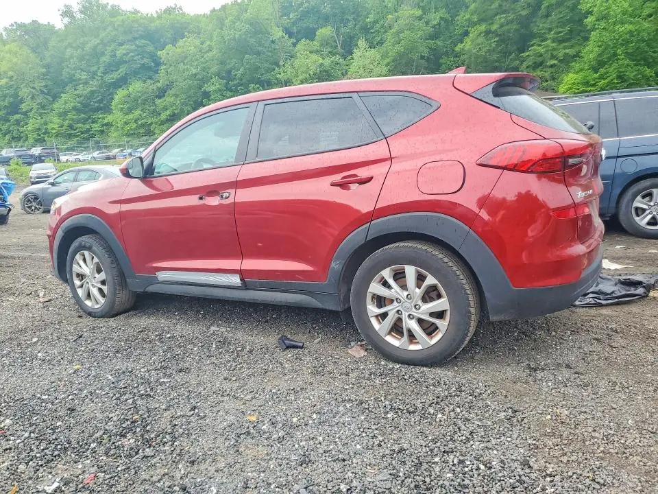 2021 HYUNDAI TUCSON SE  