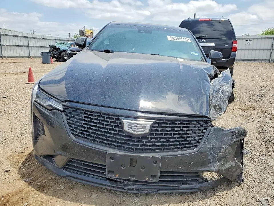 2024 CADILLAC CT4 LUXURY  