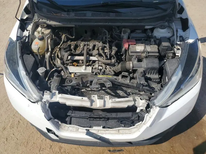 2020 NISSAN KICKS S  
