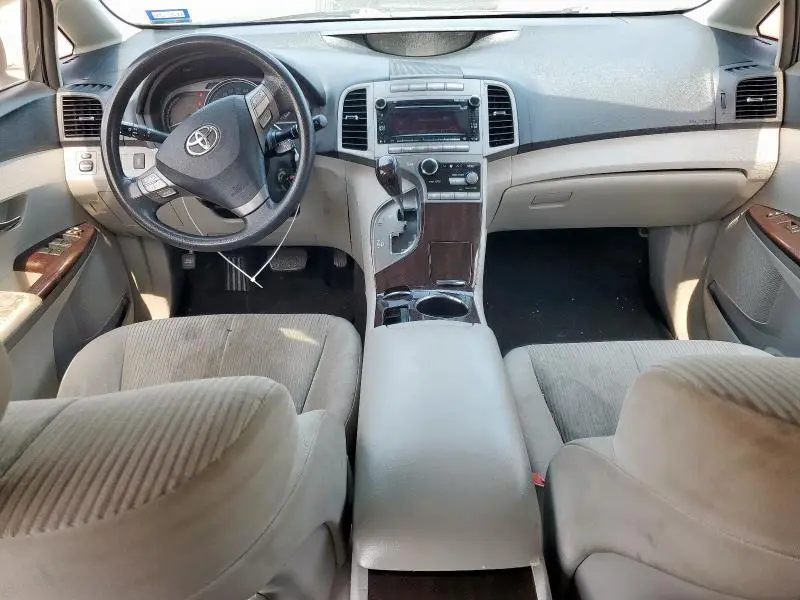 2010 TOYOTA VENZA   