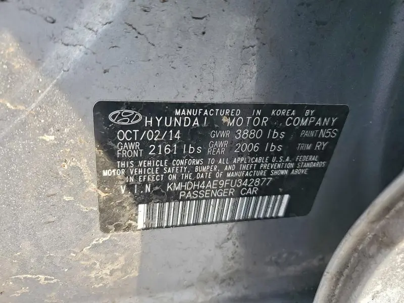 2015 HYUNDAI ELANTRA SE  