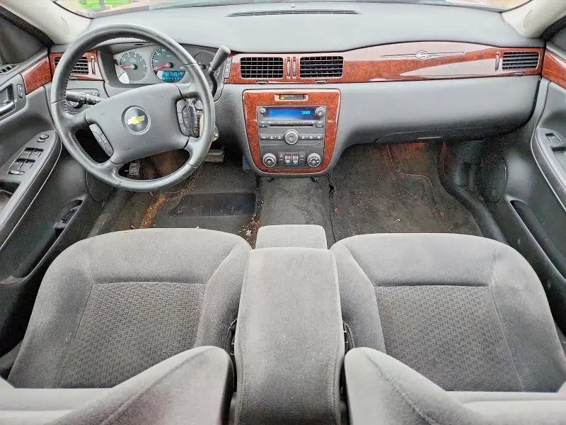 2011 CHEVROLET IMPALA LT  