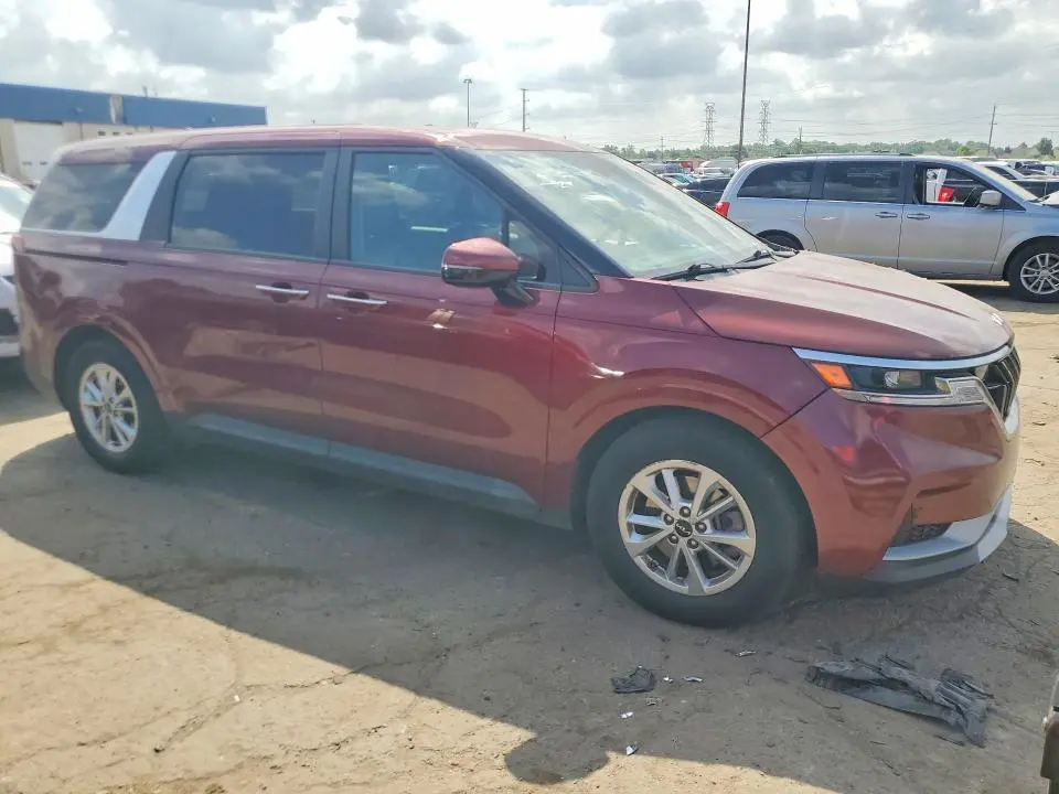 2023 KIA CARNIVAL LX  