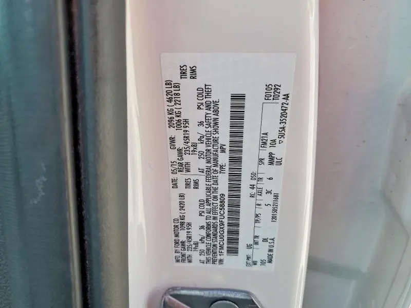2015 FORD ESCAPE SE  