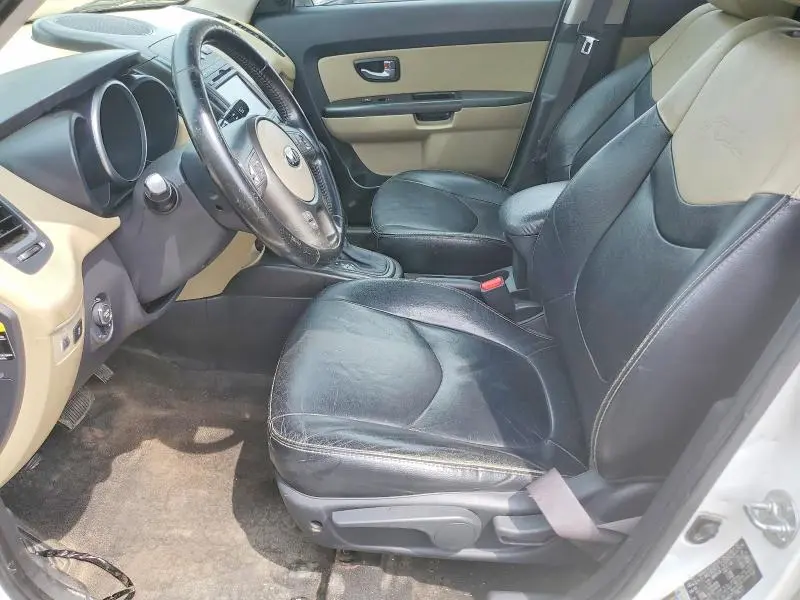 2013 KIA SOUL !  