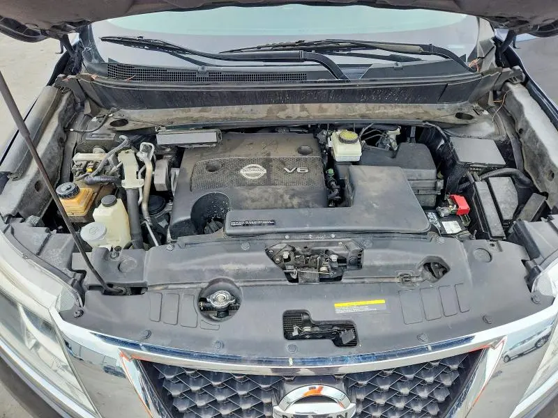 2014 NISSAN PATHFINDER S  