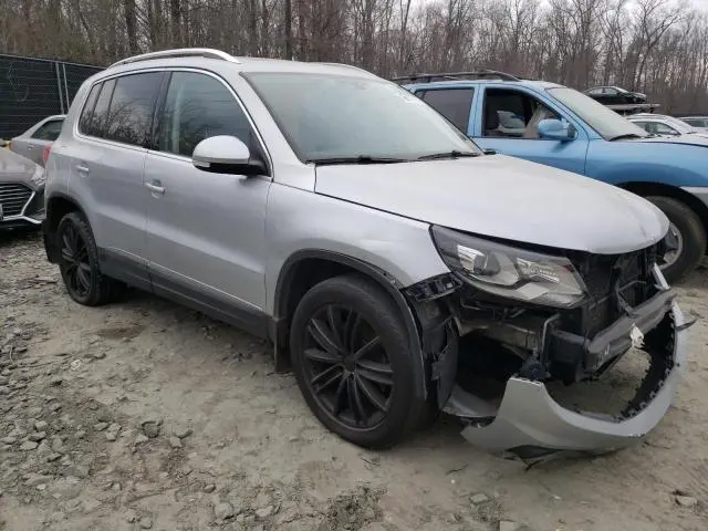 2016 VOLKSWAGEN TIGUAN S  