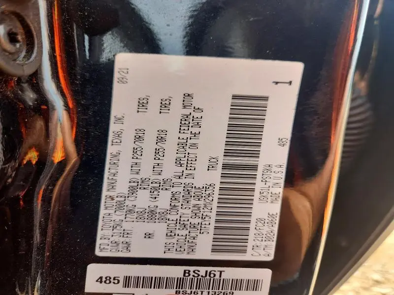2021 TOYOTA TUNDRA CREWMAX SR5  