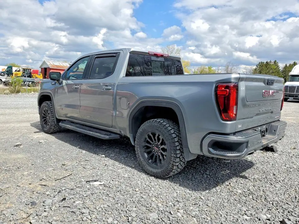 2024 GMC SIERRA K1500 AT4  