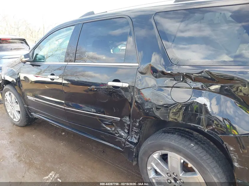 2016 GMC ACADIA DENALI