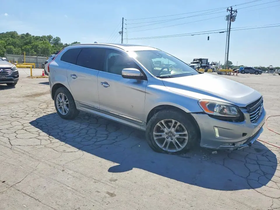 2015 VOLVO XC60 T5 PREMIER  