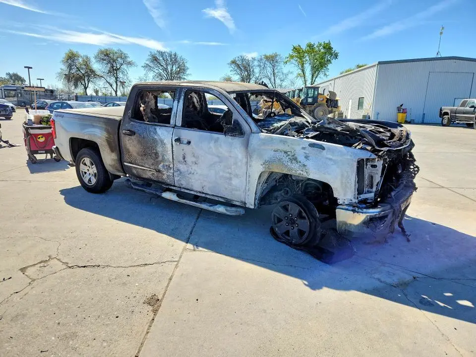 2015 CHEVROLET SILVERADO K1500 LT  