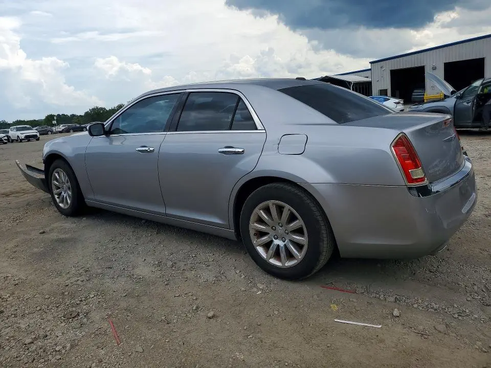 2011 CHRYSLER 300 LIMITED  