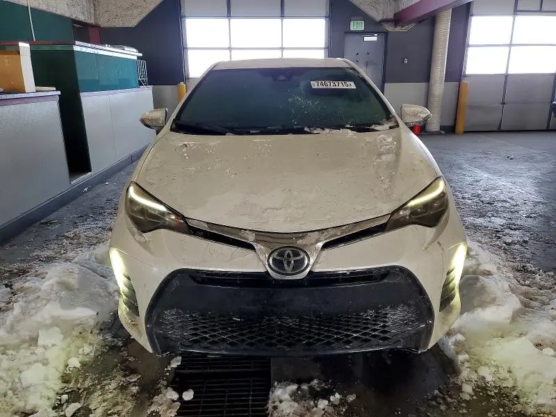 2019 TOYOTA COROLLA   