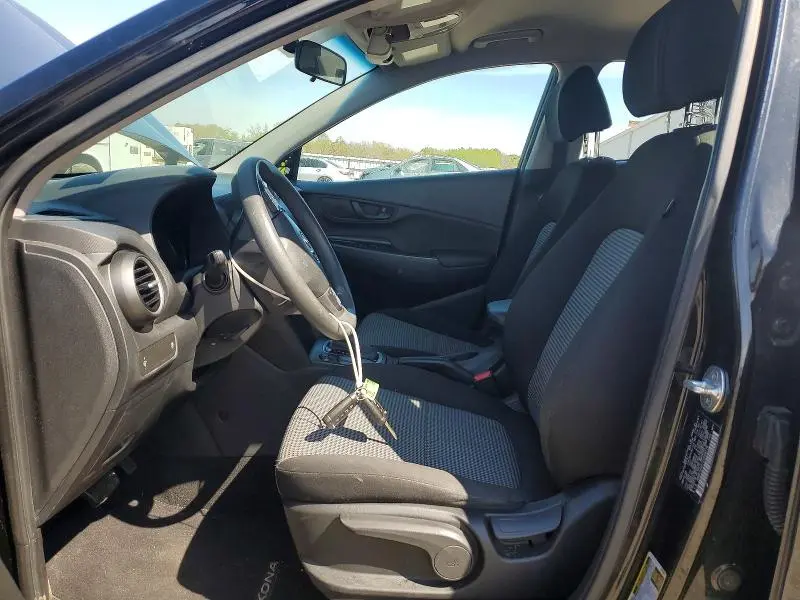 2018 HYUNDAI KONA SE  