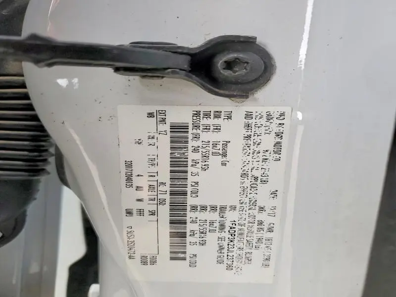 2018 FORD FOCUS SE  