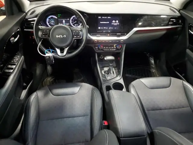 2022 KIA NIRO LX