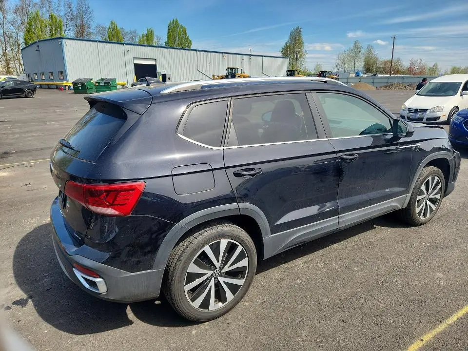 2022 VOLKSWAGEN TAOS SE  