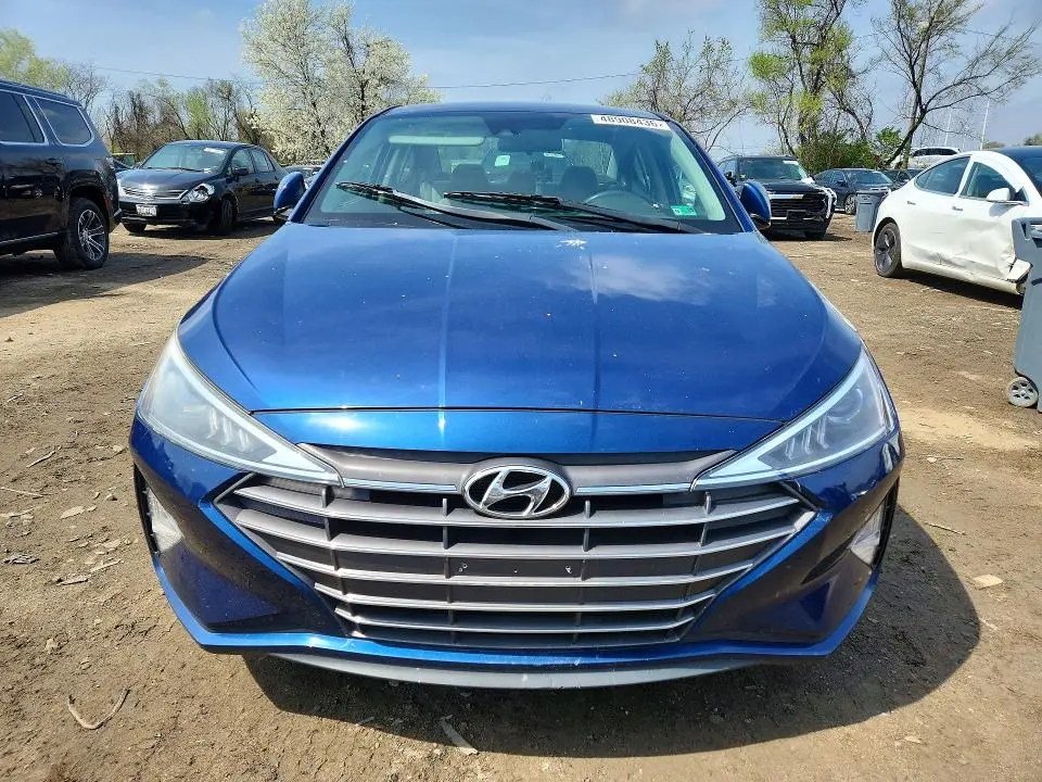 2019 HYUNDAI ELANTRA SEL  