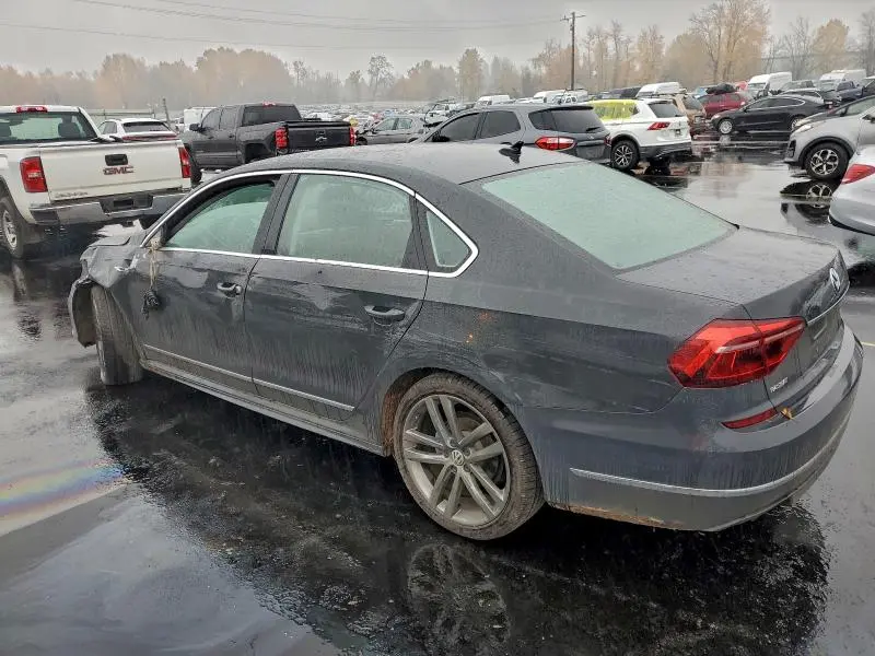 2017 VOLKSWAGEN PASSAT R-LINE  