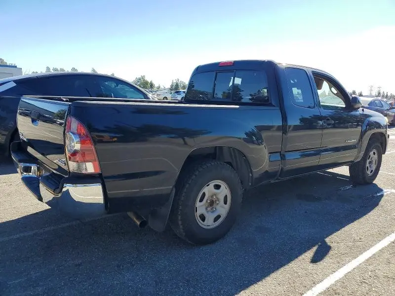 2013 TOYOTA TACOMA BASE  