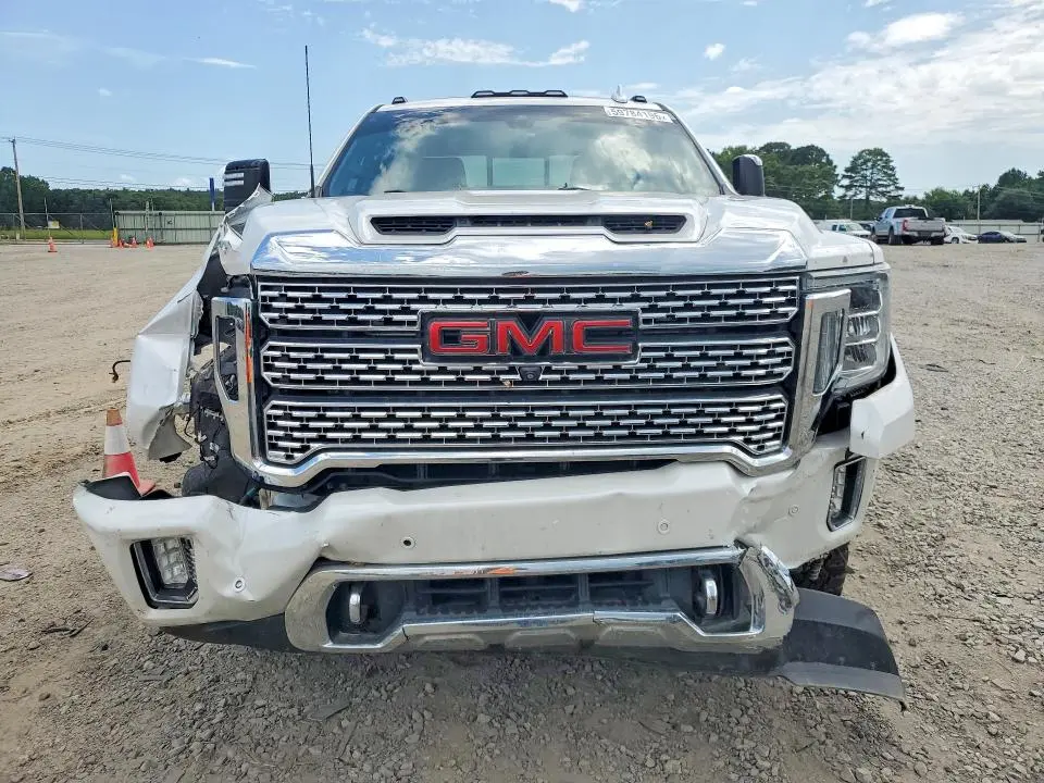 2020 GMC SIERRA K2500 DENALI  