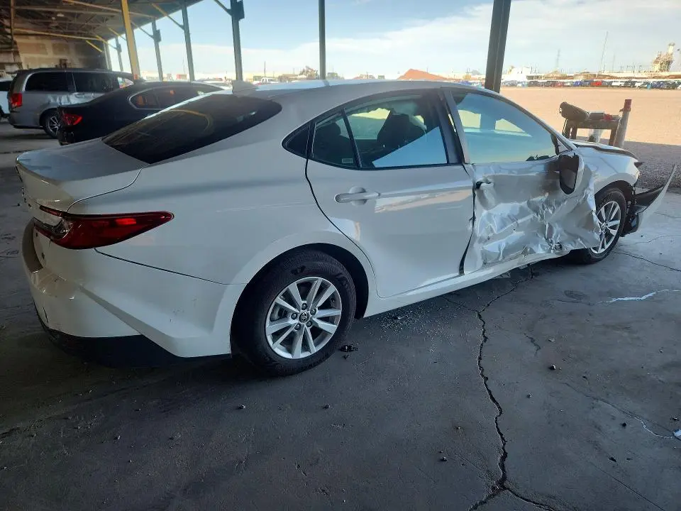2026 TOYOTA CAMRY LE  