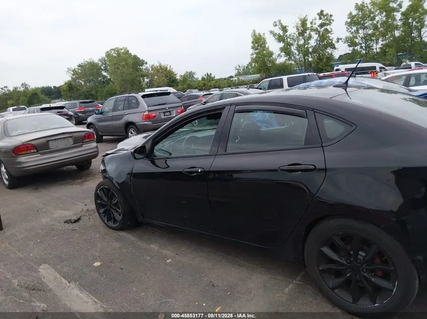 2016 DODGE DART SXT