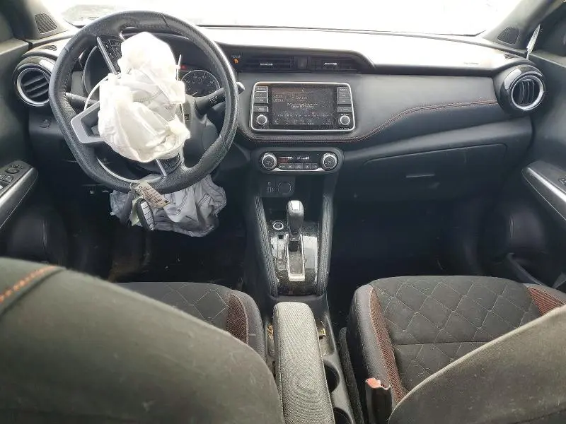 2019 NISSAN KICKS SR  
