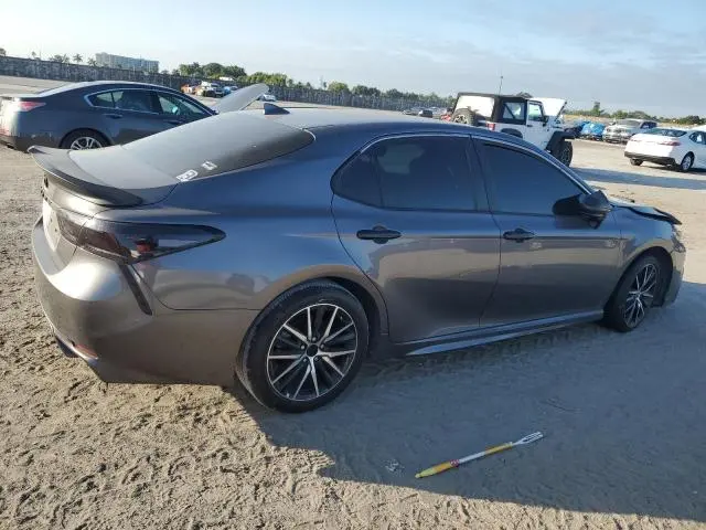 2021 TOYOTA CAMRY SE  