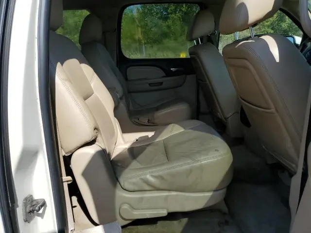 2011 GMC YUKON XL DENALI  