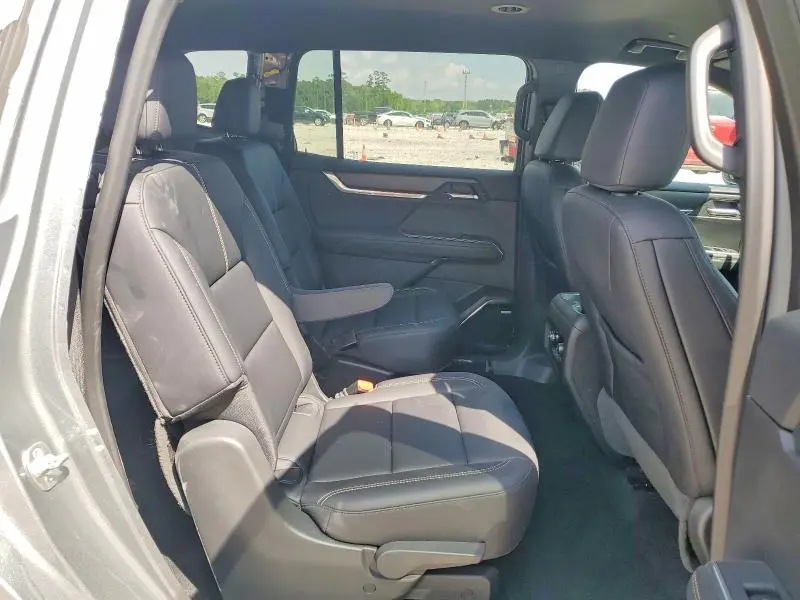 2025 GMC ACADIA   