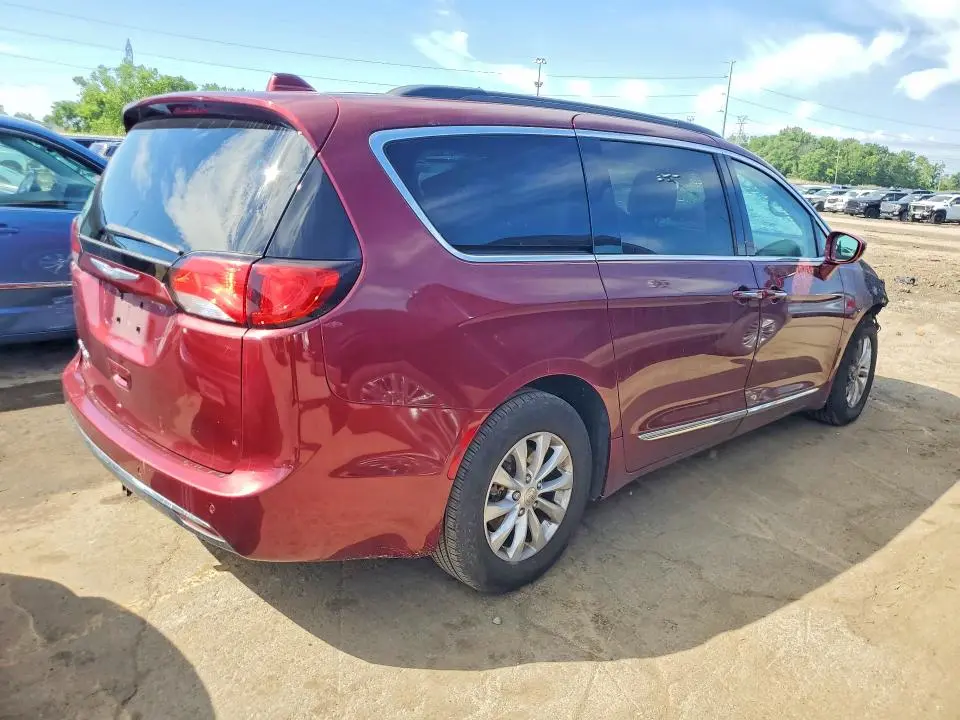 2017 CHRYSLER PACIFICA TOURING L  
