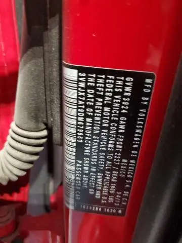 2013 VOLKSWAGEN BEETLE   