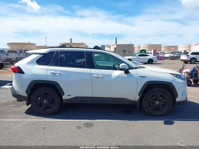 2021 TOYOTA RAV4 HYBRID XLE PREMIUM