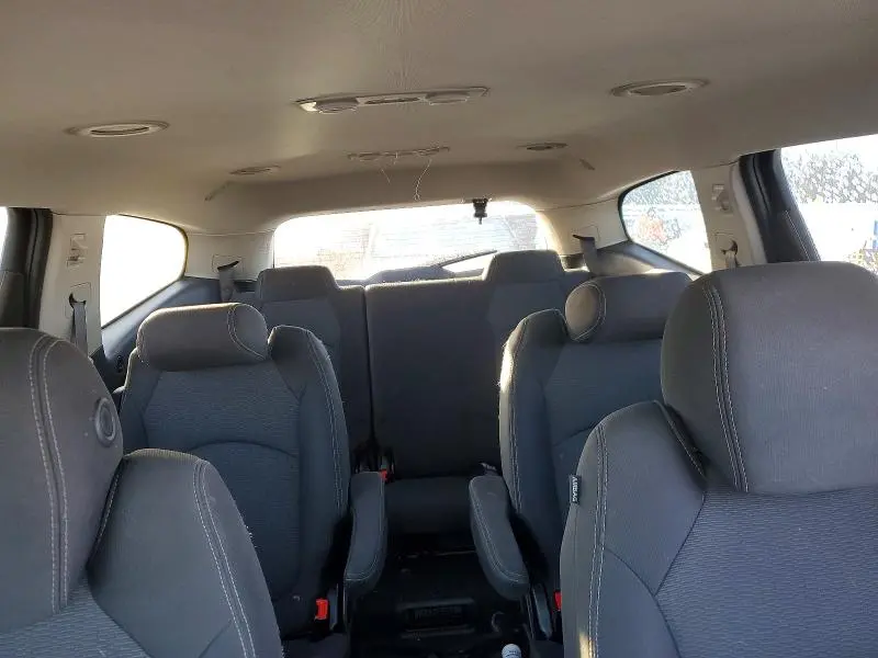2017 CHEVROLET TRAVERSE LT  