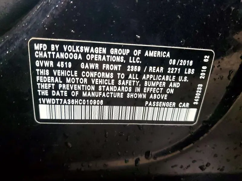 2017 VOLKSWAGEN PASSAT R-LINE  