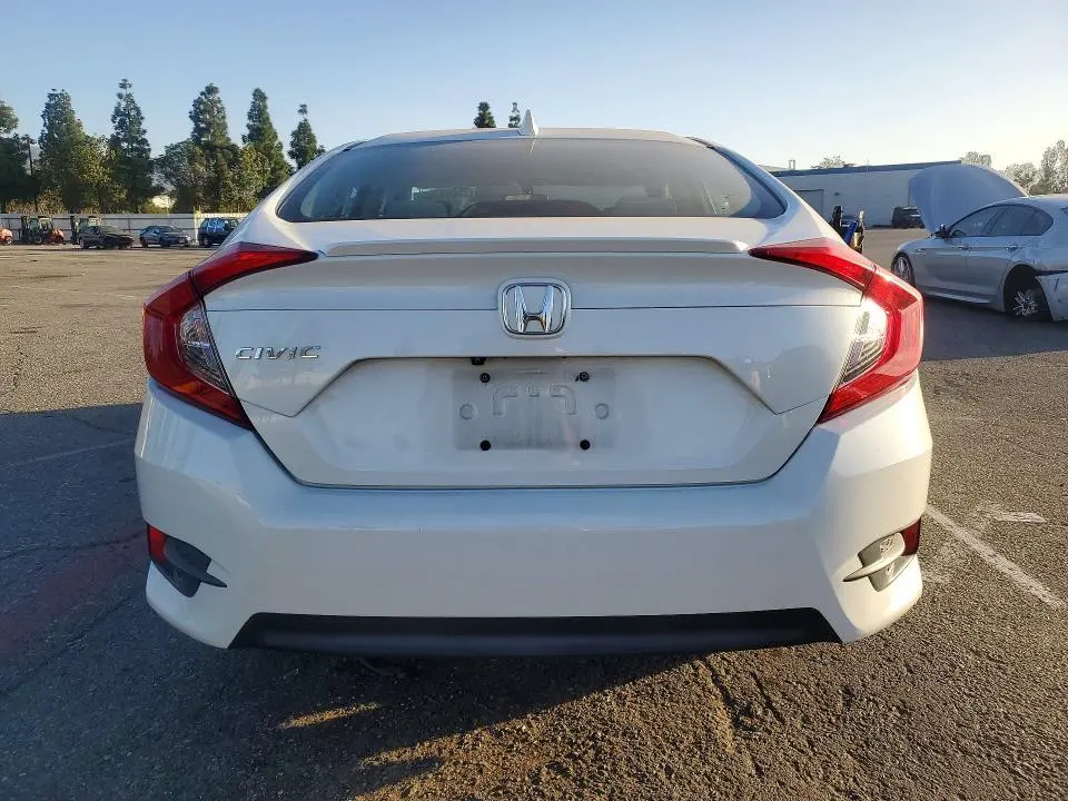 2017 HONDA CIVIC EX  