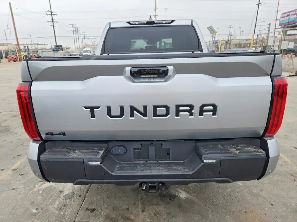 2025 TOYOTA TUNDRA   