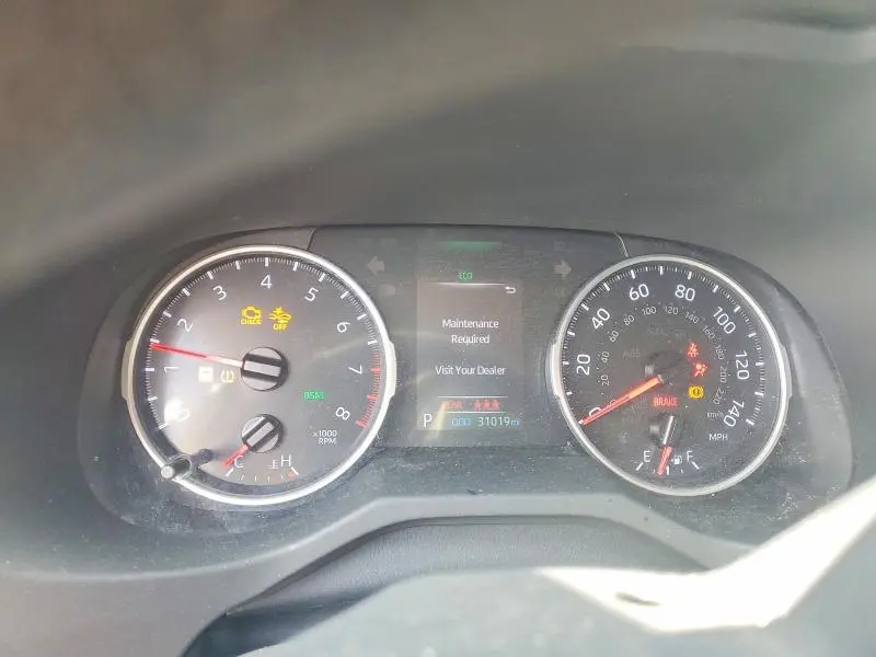 2020 TOYOTA RAV4 XLE  