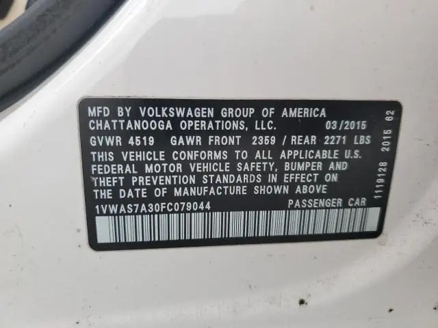 2015 VOLKSWAGEN PASSAT S  