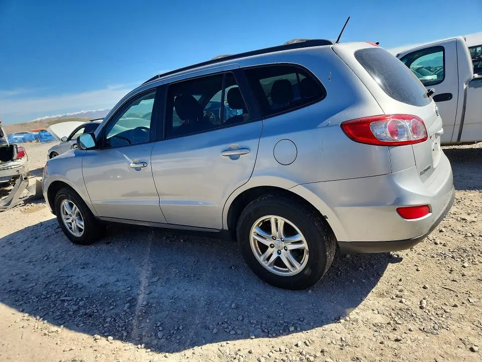 2010 HYUNDAI SANTA FE GLS  
