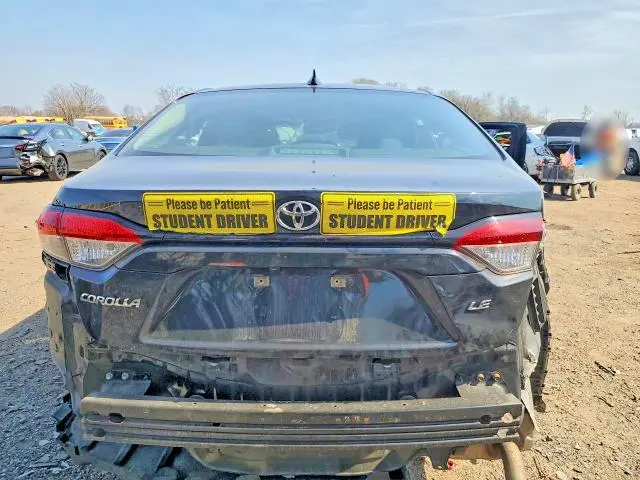 2021 TOYOTA COROLLA LE  