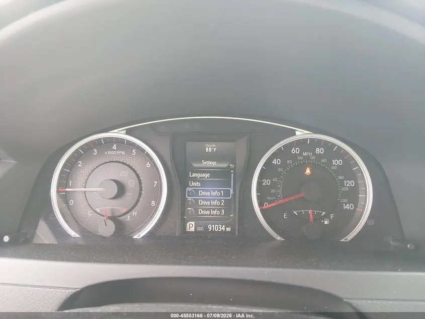 2017 TOYOTA CAMRY SE
